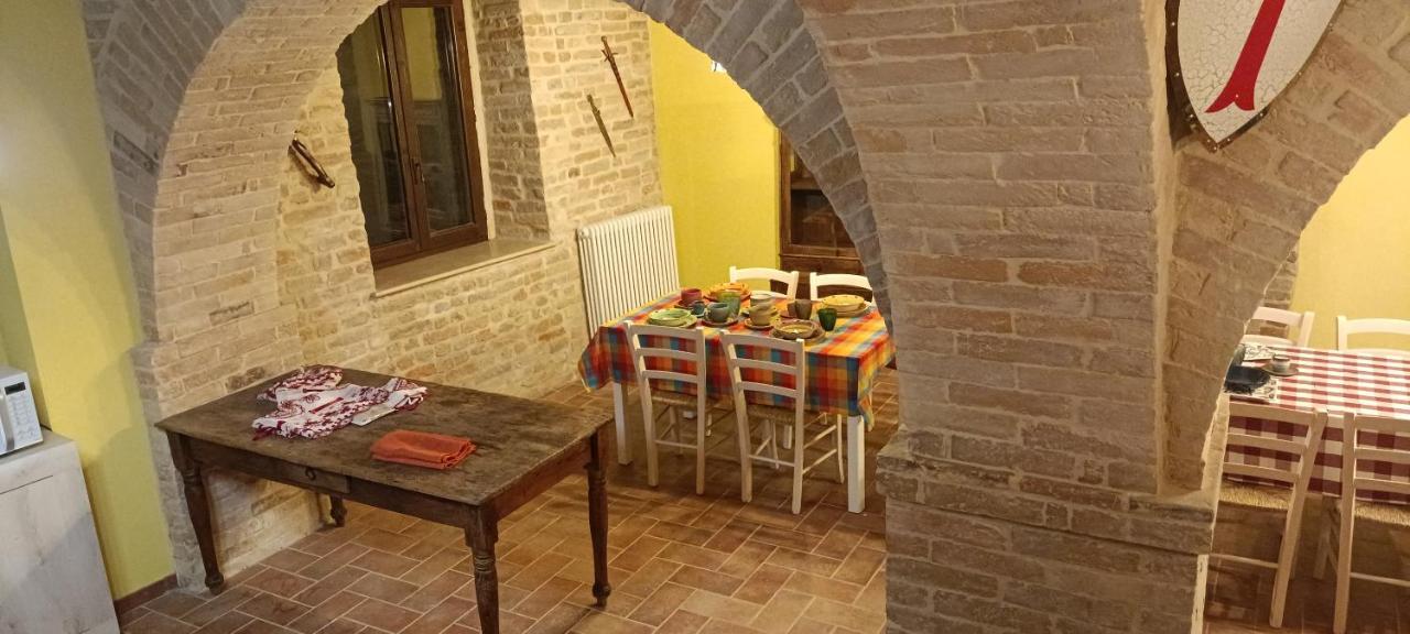 I Templari - Affittacamere Castignano Kültér fotó